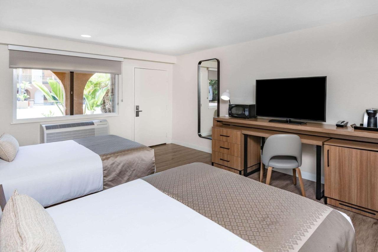Wyndham Garden San Diego Extérieur photo